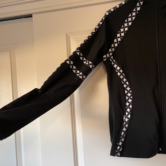 One Tooth athletic jacket - Picture 3 of 5